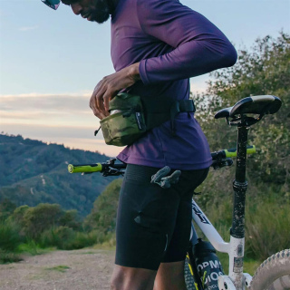 MISSION WORKSHOP The Axis Waist Pack online | BIKE PUNK BERLIN |